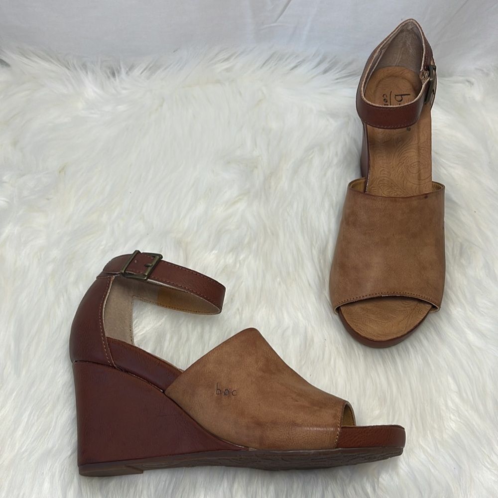 Born Comfort Tan Leather Wedge Ankle Strap Shoes Sz 10